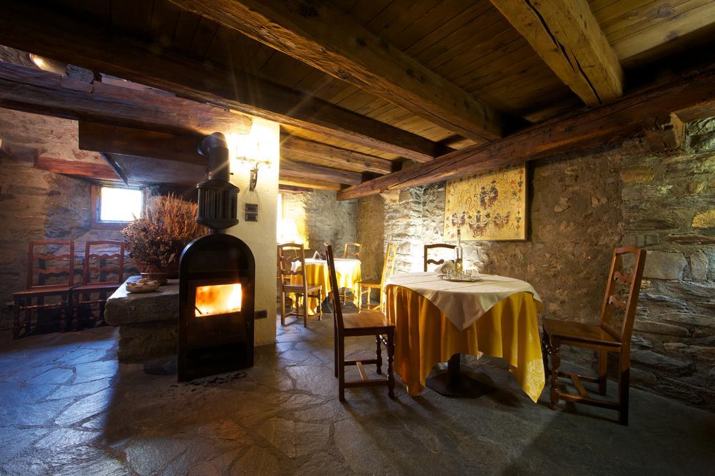 Hotel Dolonne Courmayeur Exterior foto